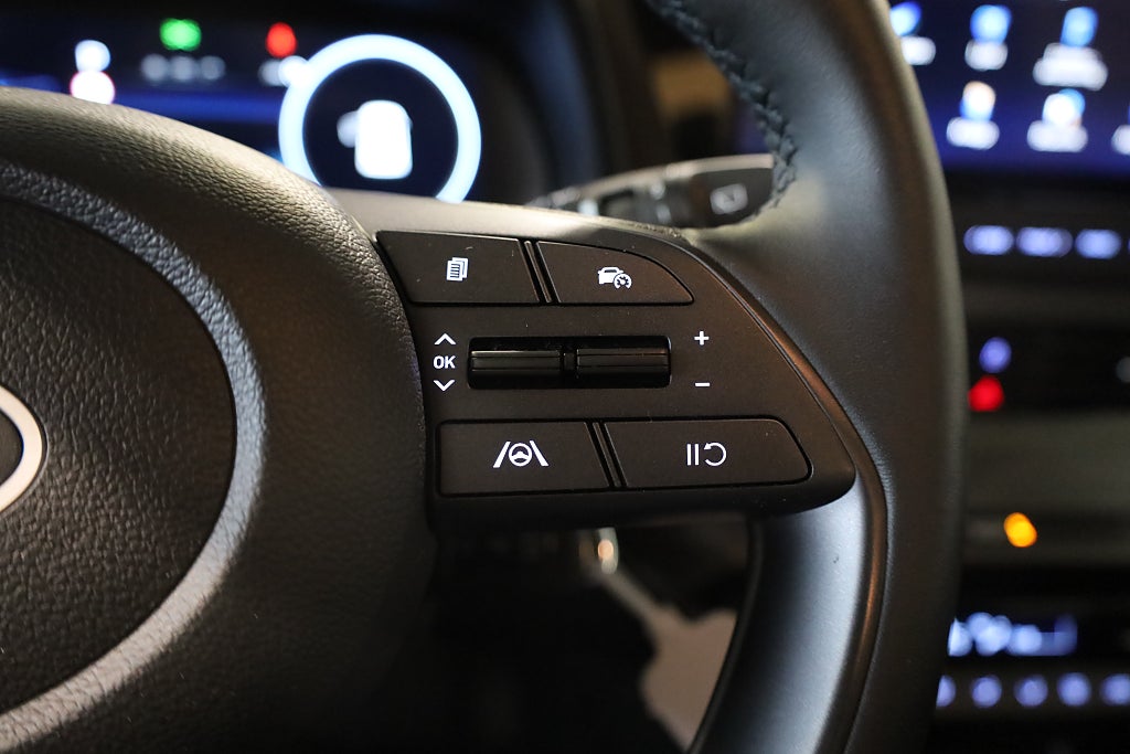 Hyundai i20 1.0 T-GDI DCT Essential Kamera Rattvärme CarPlay 2026