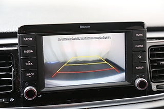Halvkombi Kia Rio 19 av 23
