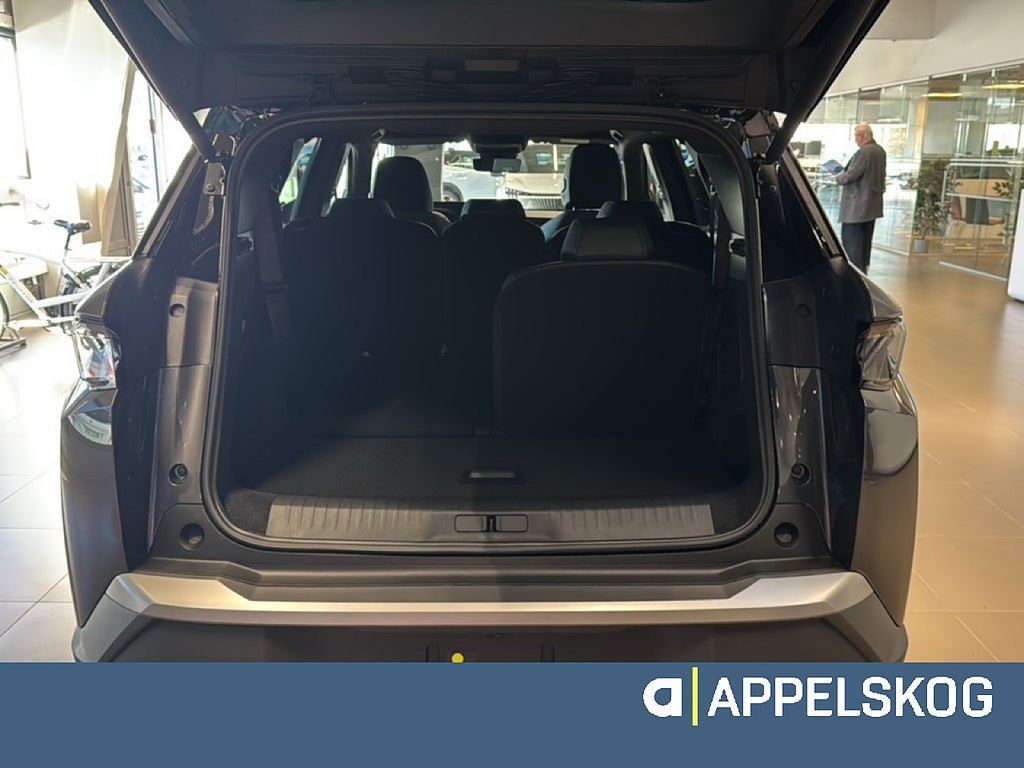 Peugeot 5008 HYBRID GT EDITION |FRI SERVICE 3 ÅR| thumbnail