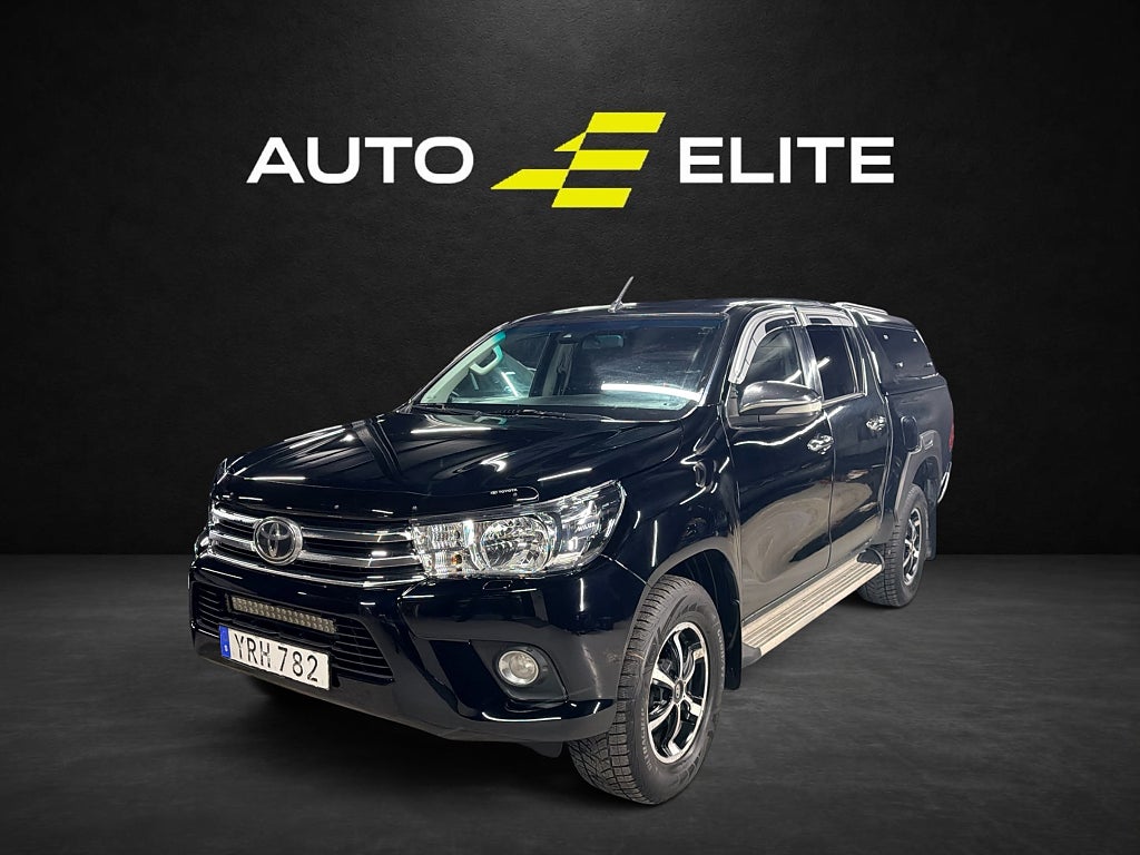 Toyota HiLux DUBBELHYTT|2.4 AWD|DIFFSPÄRR|KÅPA|DRAG|KAMERA|SoV-DÄCK