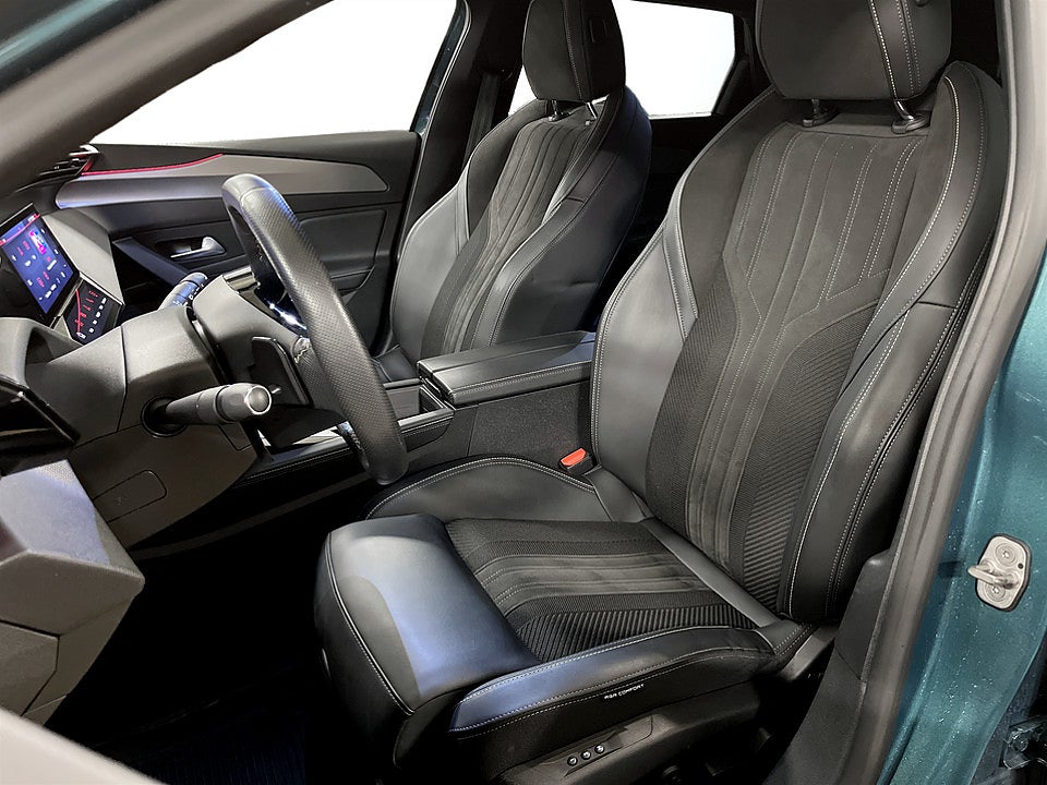 Bild på Peugeot 308 sw GT 1.2 PT 130hk Aut B-KAMERA CARPLAY