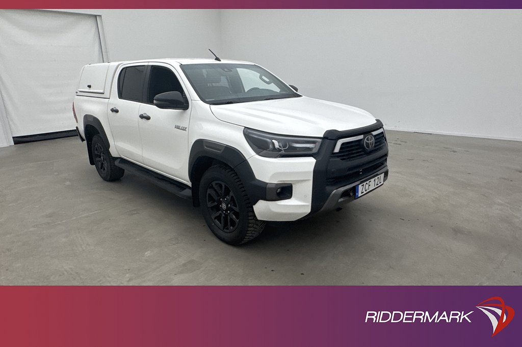 Toyota Hilux Invincible 2.8 4WD M/K-Värm Drag JBL Diff MOMS