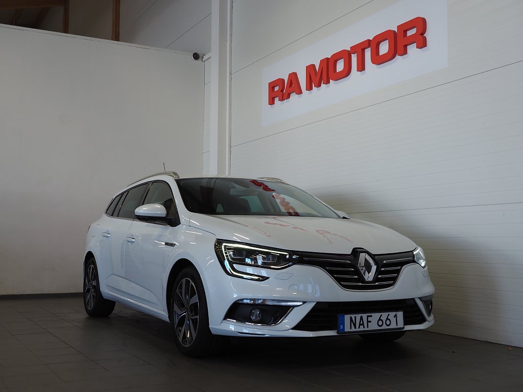 Renault Mégane Sport Tourer 1.2 TCe EDC 132hk | Navi | Kamera | Drag | 2018