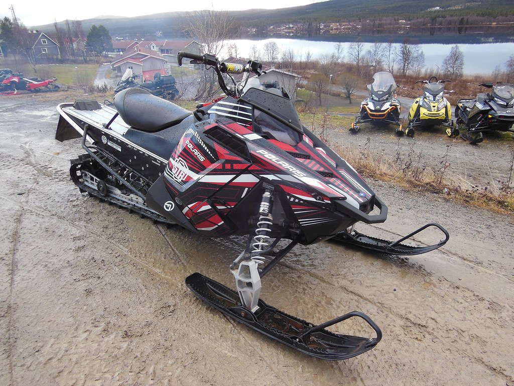 Polaris SWITCHBACK 800