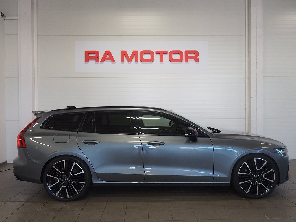 Volvo V60 D3 Automat R-Design | B-Kam | Nav | H/K | 21" | 2020