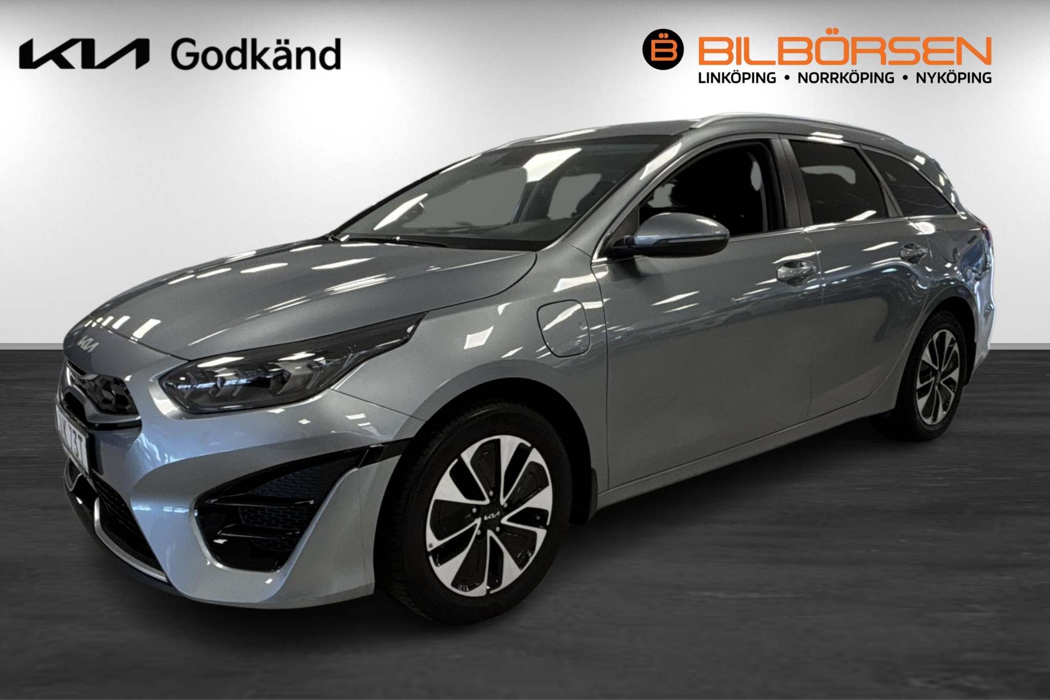 Kia Ceed SW Plug-in Hybrid Advance Plus 2024, bild 2/10