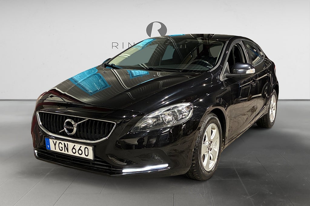 Volvo V40 D2 120 HK KINETIC BLUETOOTH D-VÄRM KAMREM BYTT 16"