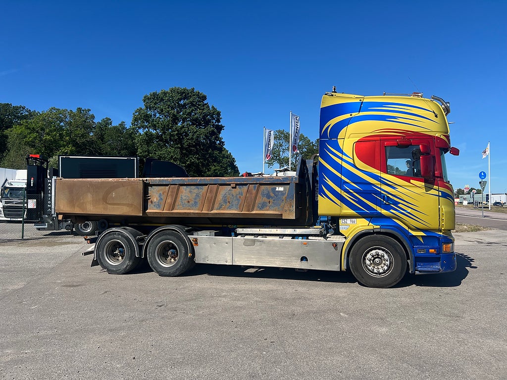Scania R560 V8 6x4 Lastväxlare, Tandem