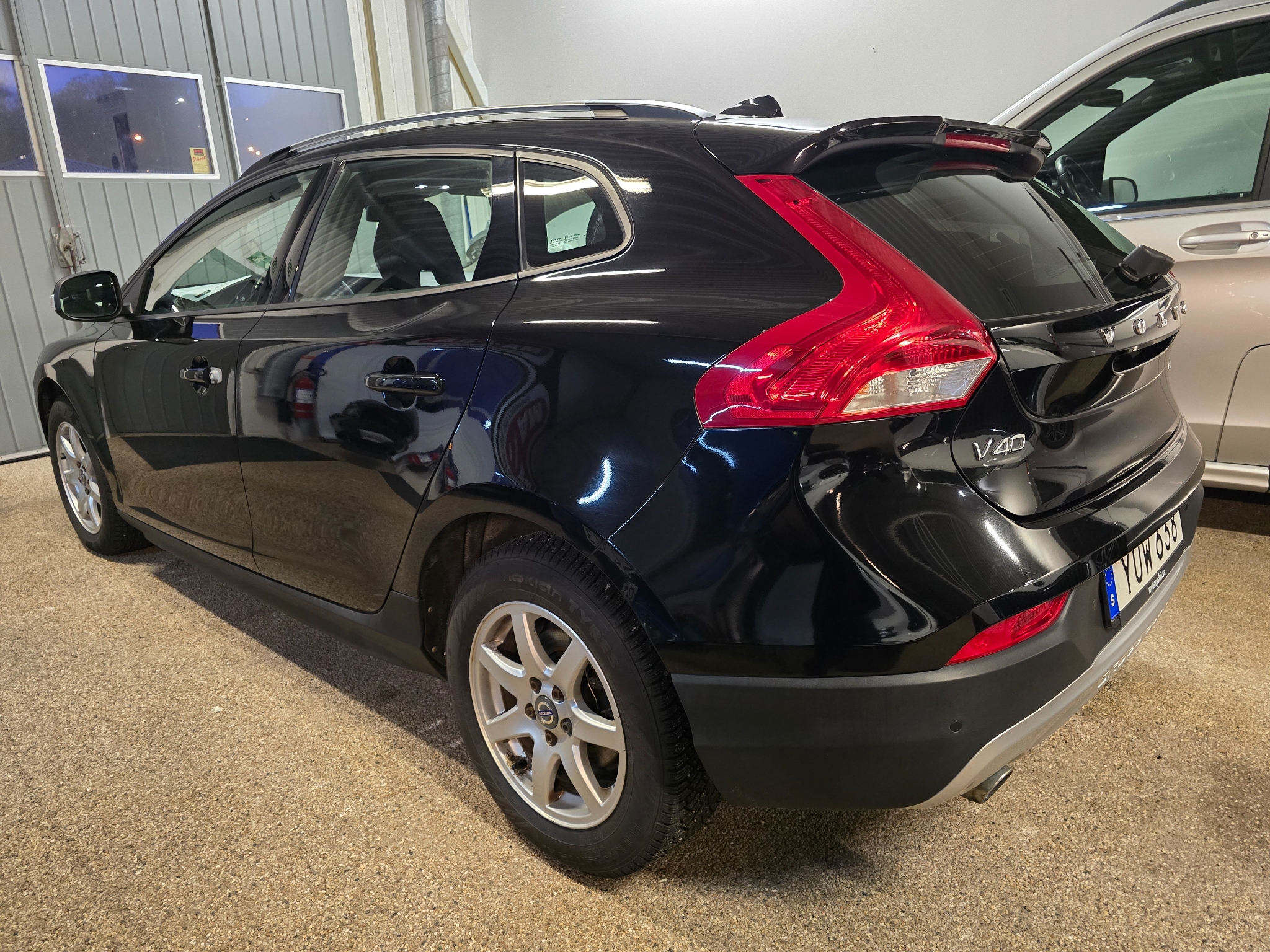 Volvo V40 Cross Country 2018, bild 4/34