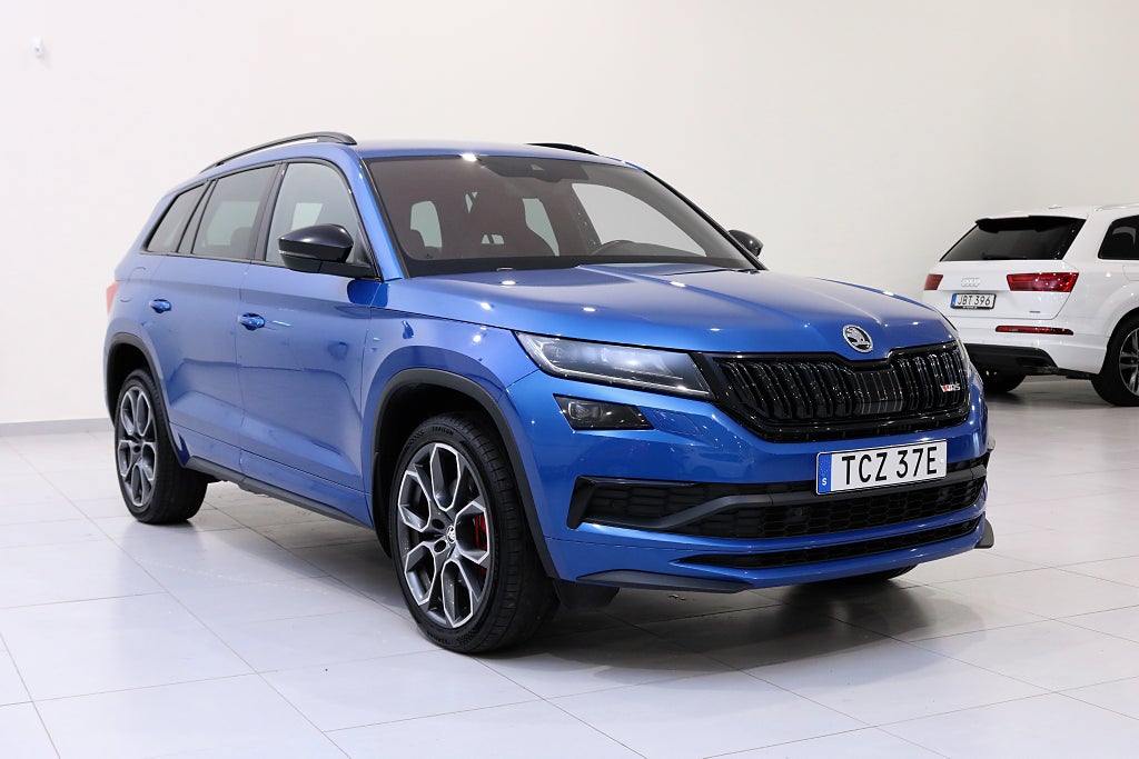 Skoda Kodiaq RS 2.0 TDI 4x4 / Värmare / Drag / Canton / Keyless 