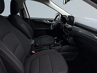 Ford Kuga 1.5 EcoBoost Navi/Drag/Rattväm/Kamera/Adaptiv Fart/SoV – bild 10