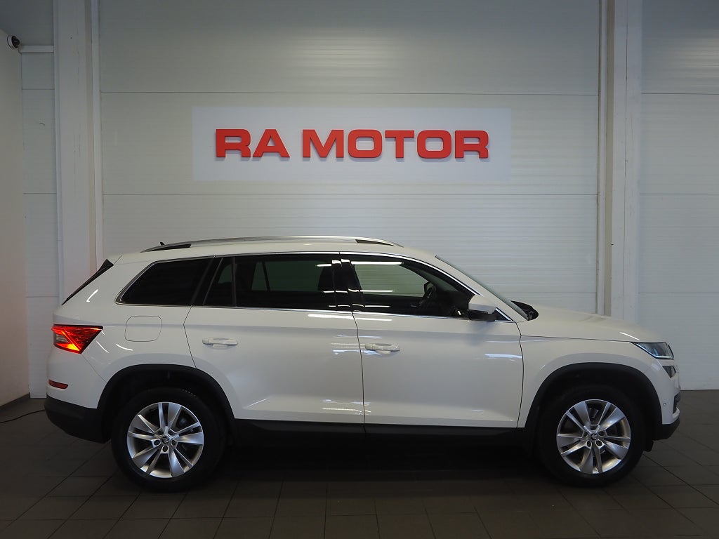 Skoda Kodiaq 2.0 TSI 4x4 180 Businessline Kamera Drag P-Värm Canton 2018