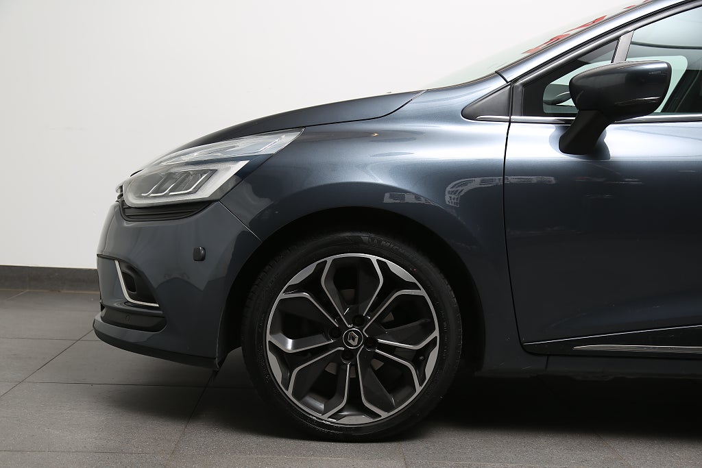 Renault Clio IV Phll Energy TCe 90hk Intens Kamera Motorv Stylepaket 2018