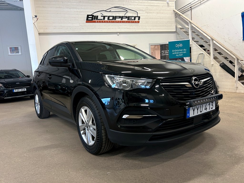 Opel Grandland X 1.6 120hk Automat / Drag / Motorvärmare