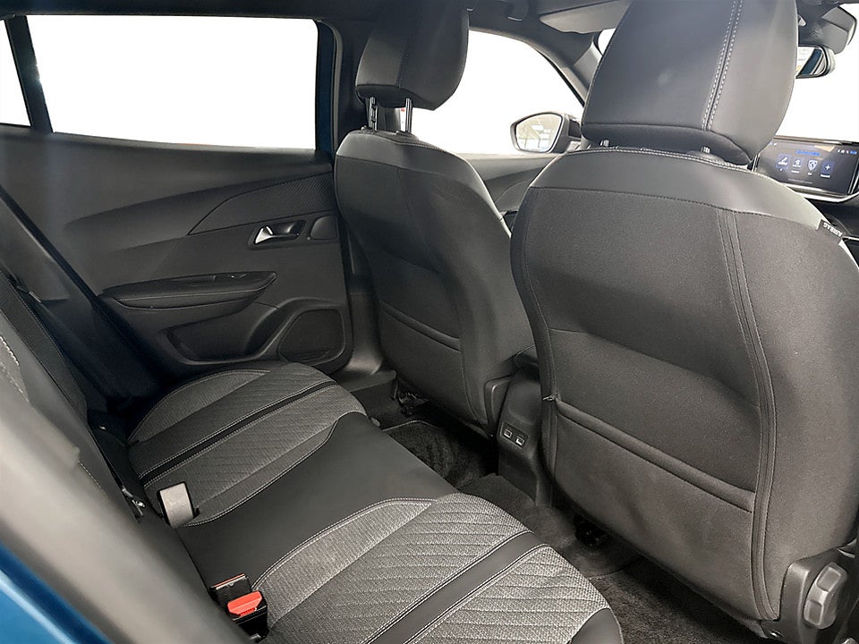 Bild på Peugeot 2008 Allure Hybrid 145hk Aut B-KAMERA CARPLAY