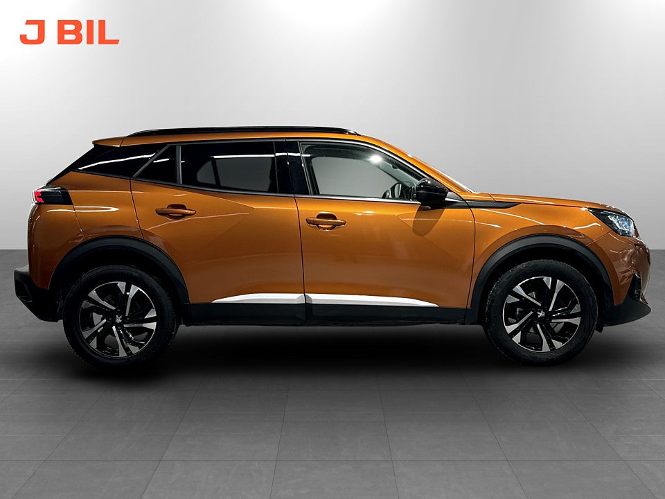 Bild på Peugeot 2008 Allure 1.2 PT 130hk Aut B-KAMERA CARPLAY