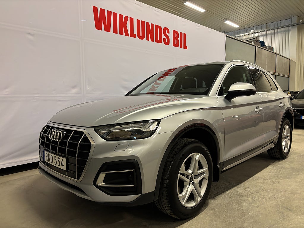 Audi Q5 40 TDI quattro S Tronic Cockpit Pano Skinn Se spec!