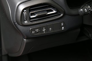 Halvkombi Hyundai i30 12 av 27