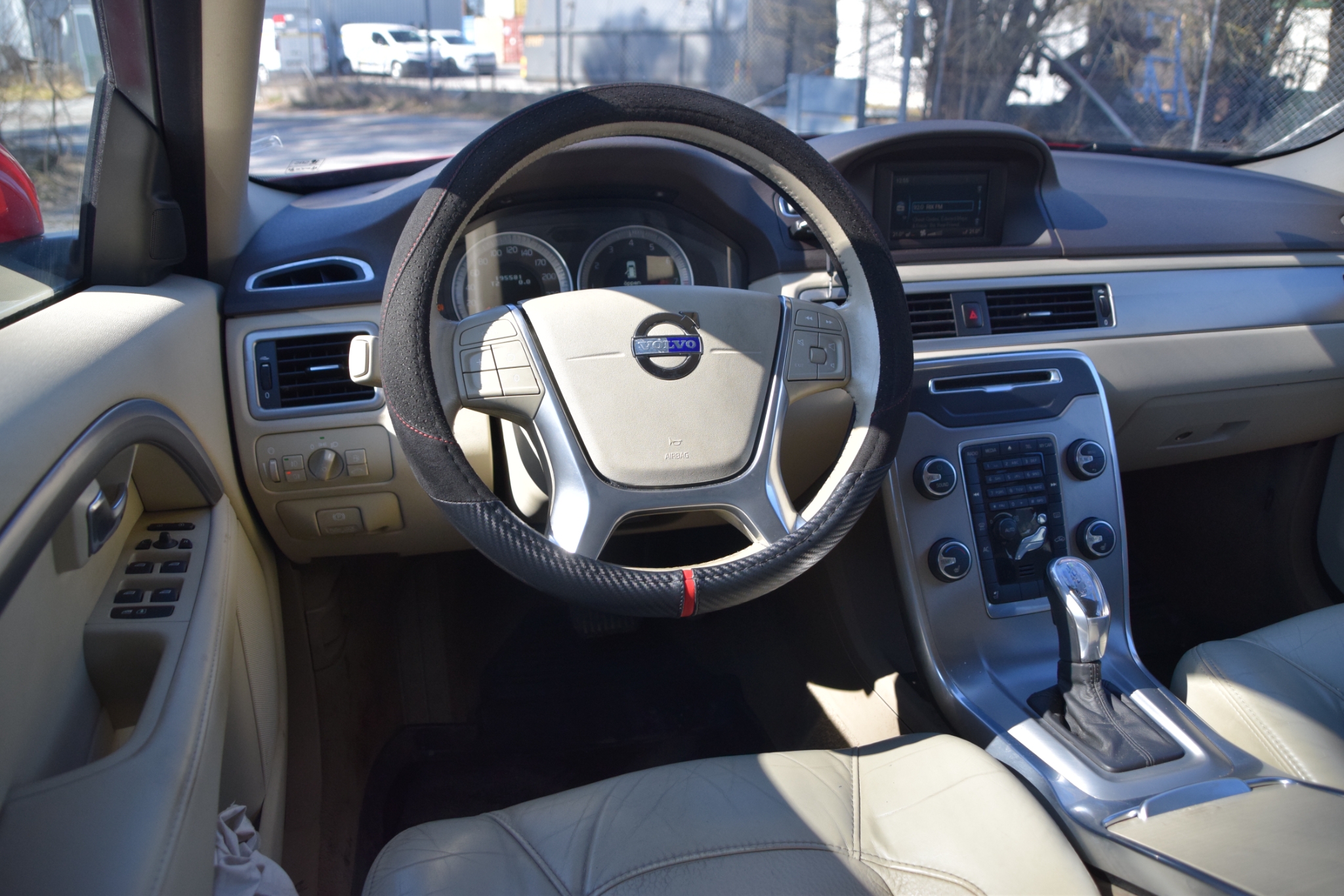 Volvo V70 2013, kuva 7/52