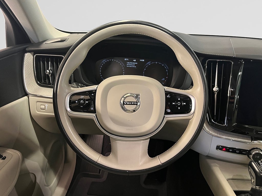 Volvo XC60 T5 AWD Aut Inscription DRAG B-kamera Carplay Ada farth bild 11