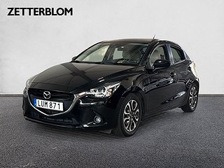 Halvkombi Mazda 2