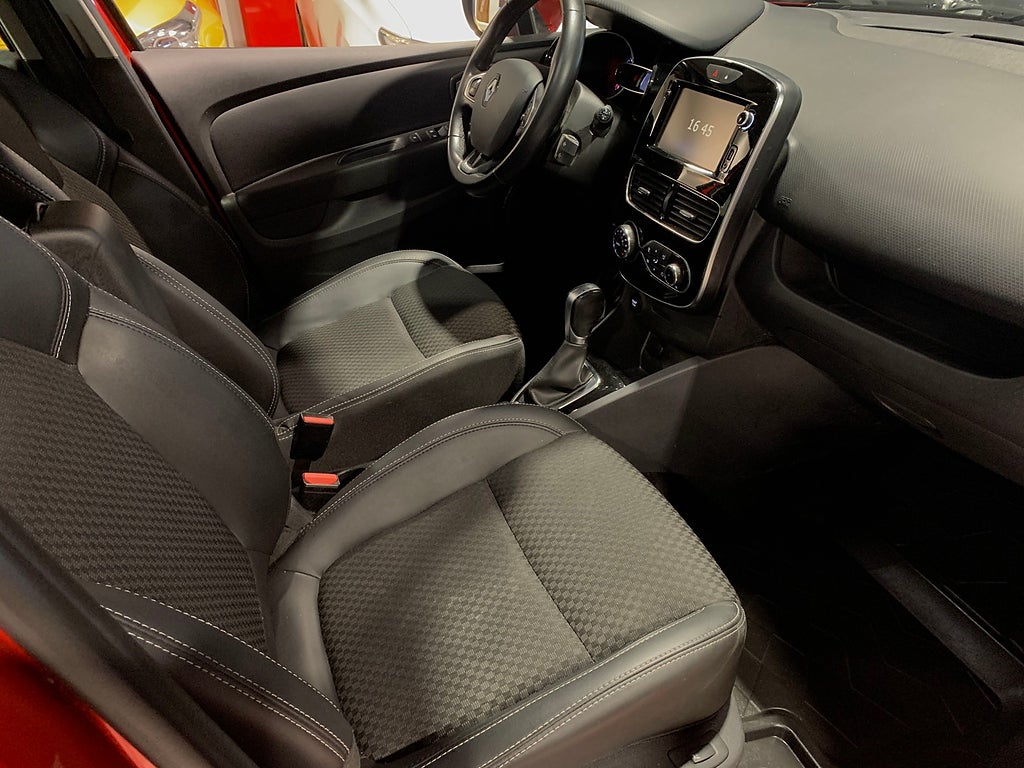 Renault Clio ST 1.2 INTENSE | EDC | 2017