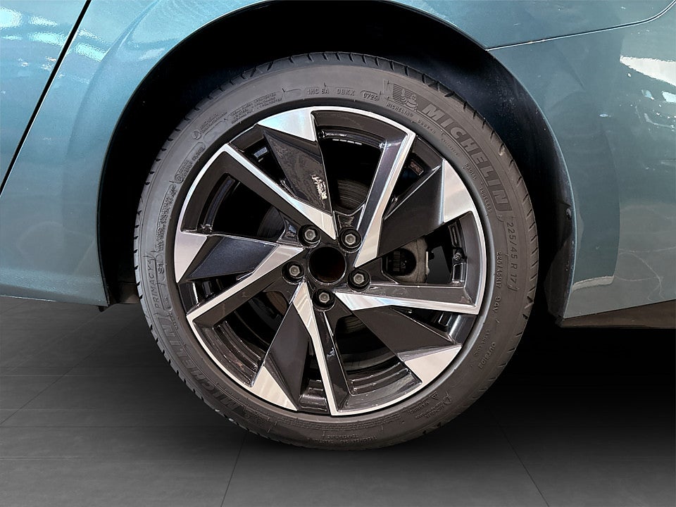 Bild på Peugeot 308 SW Allure Hybrid 145hk Aut B-KAMERA CARPLAY