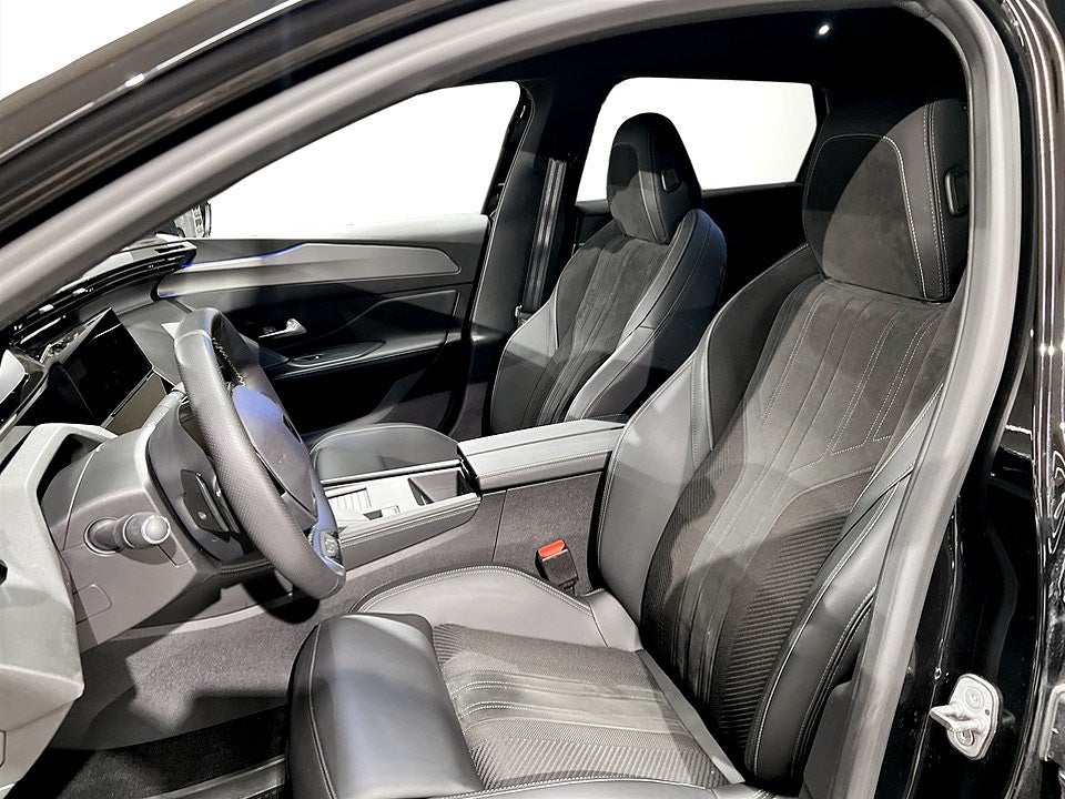 Bild på Peugeot 308 SW GT 1.2 PT 130h Aut - B-KAMERA,NAV,CARPLAY