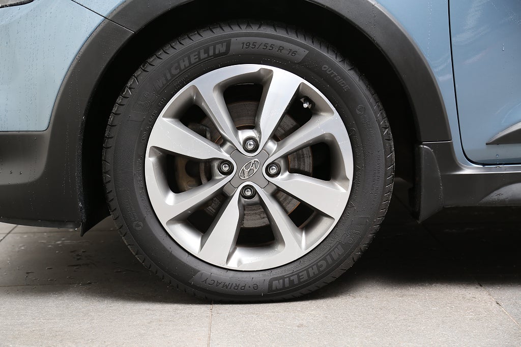 Hyundai i20 Active 1,0 T-GDI blue 100hk Premium