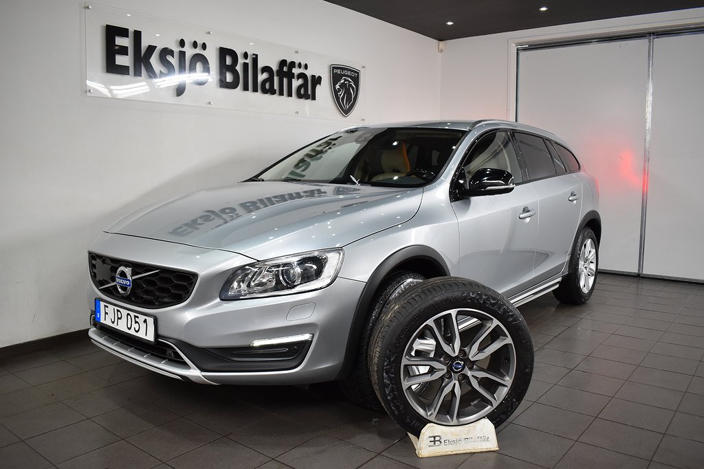 Volvo V60 Cross Country D4 Geartronic Summum Euro 6 Ränta 4,99%