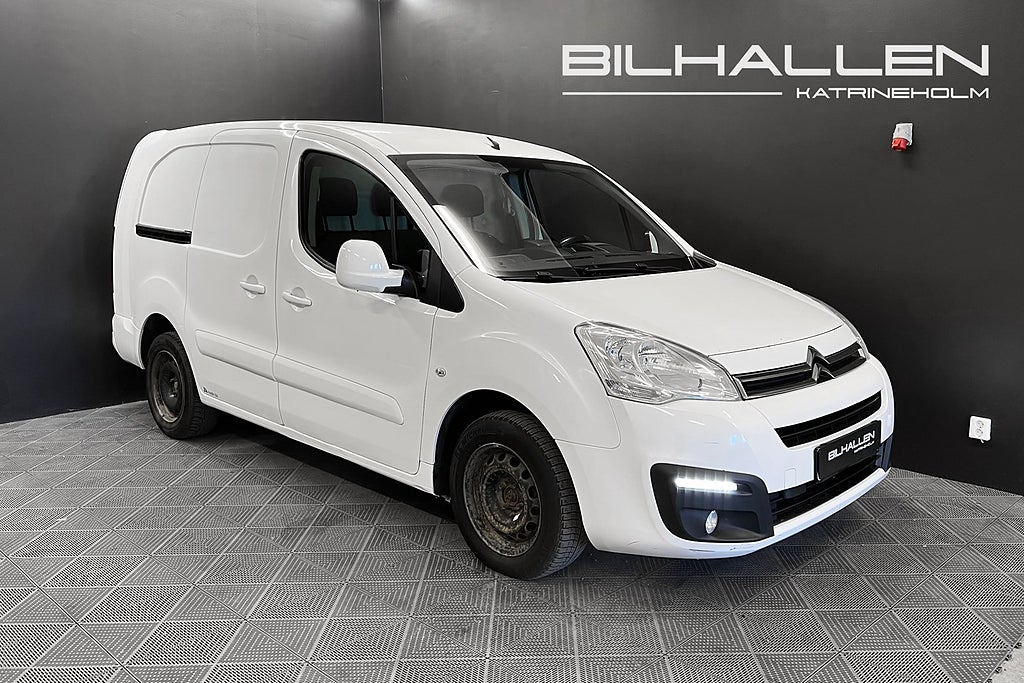 Citroën Berlingo L2 1.6 BlueHDi Automat Kamrem bytt SoV Däck Ny servad