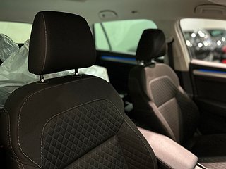 Skoda Superb Kombi 2.0 TDI 4x4 Style Drag Dvärm Kamera SoV