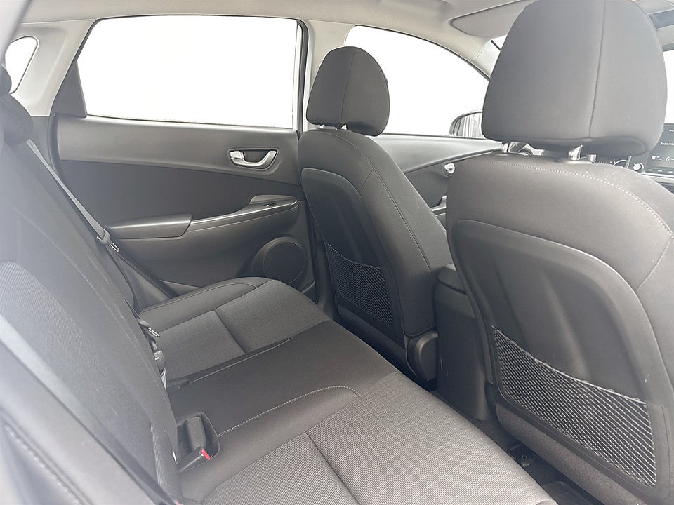 Bild på Hyundai Kona Essential 1.0 T-GDI 120hk Aut B-KAMERA CARPLAY