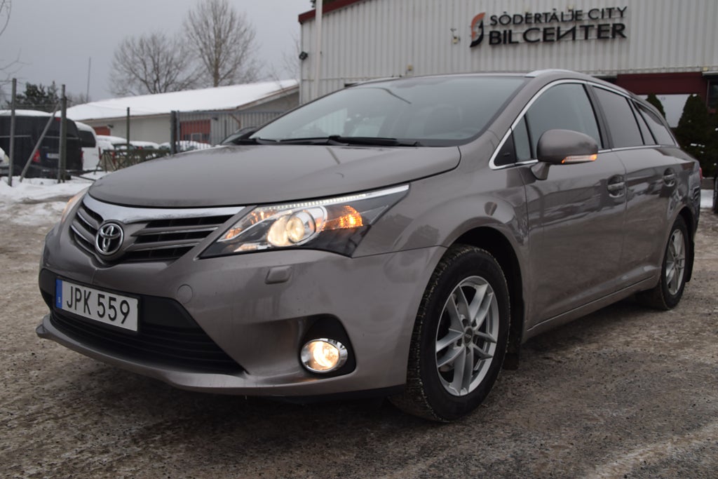 Toyota Avensis Kombi 1.8 Valvematic Edition 50 Euro 5
