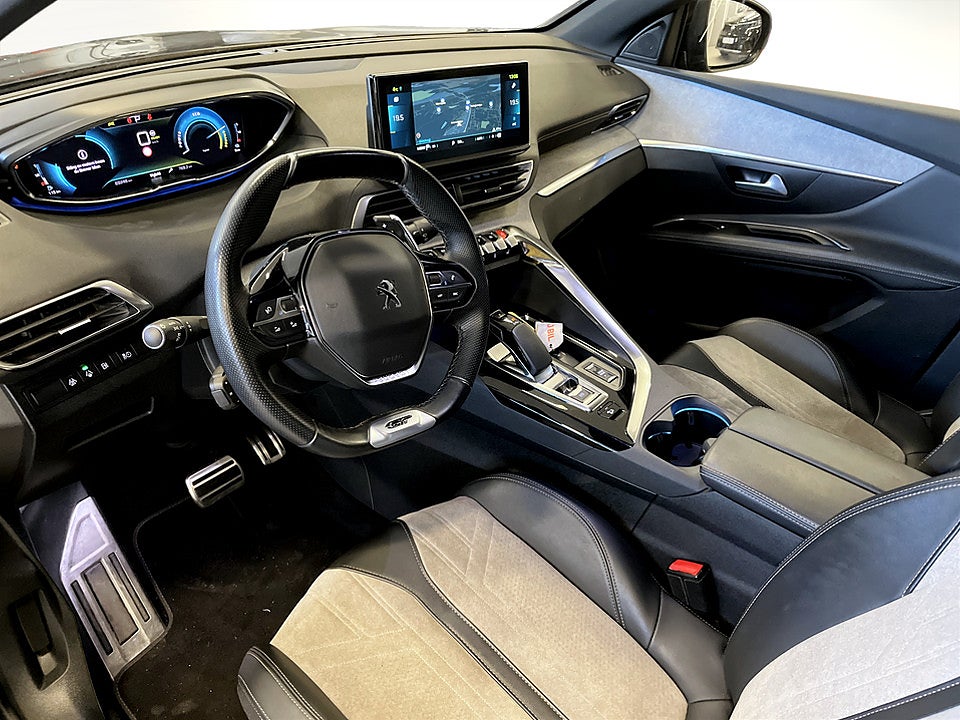 Bild på Peugeot 3008 GT HYBRID4 300hk Aut AWD KAMPANJRÄNTA 3,99%