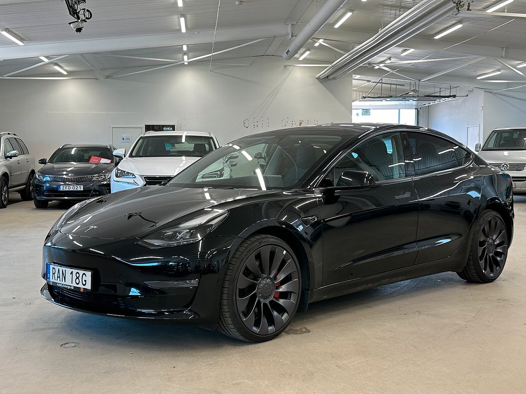 Tesla Model 3 PERFORMANCE MOMS 1 ÄGARE PANO 513HK