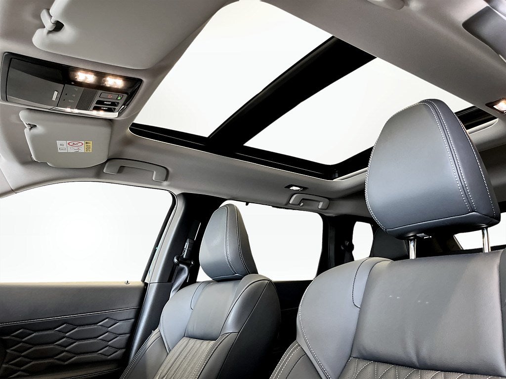 Bild på Mitsubishi Outlander Instyle Plug-In Hybrid 4WD - DEMO