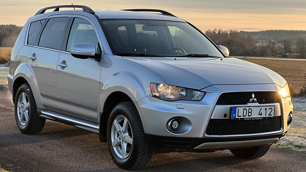 Mitsubishi Outlander 5-seater 2.2 Di-D AWC TC-SST Edition 30 Euro 5
