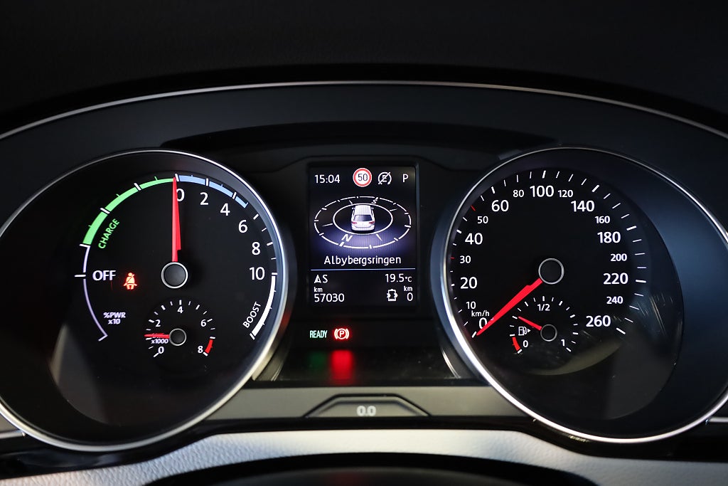 Volkswagen Passat GTE 1.4 TSI  GTE Drag Värmare Navi Kamera Leasbar 2021