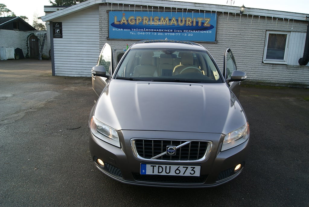 Volvo V70 D5 AWD Geartronic Momentum Euro 5