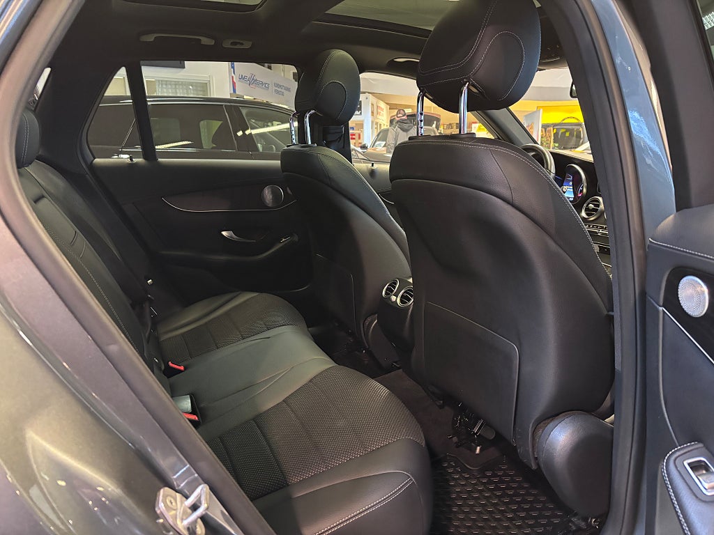 Mercedes-Benz GLC250 d 2018 - miniatyr 10