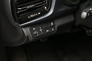 Halvkombi Kia Rio 13 av 25