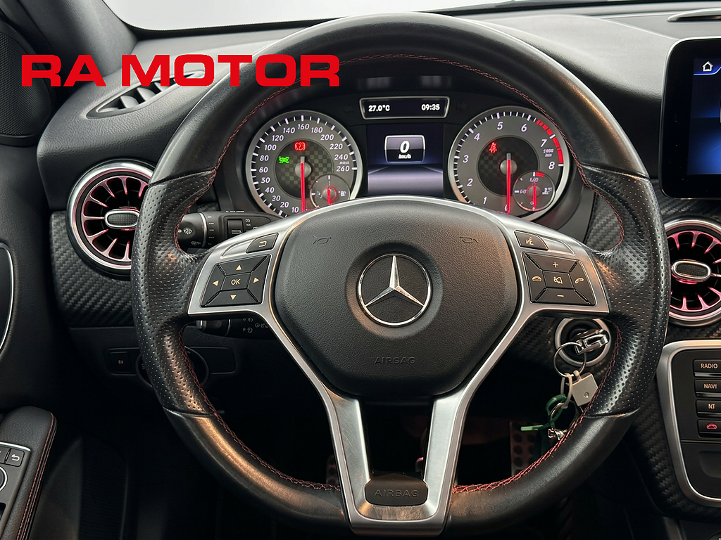 Mercedes-Benz A 180 122hk AMG | Backkamera | P-Sensorer | 2015