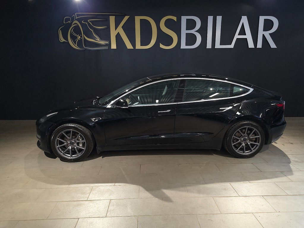Tesla Model 3 Long Range AWD Euro 6 441hk | Panorama | Drag