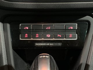 Minibuss Seat Alhambra 16 av 27