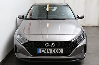 Halvkombi Hyundai i20 5 av 23