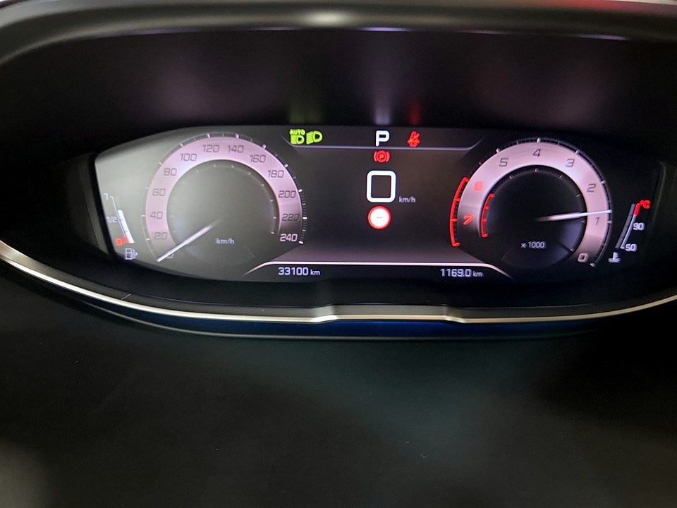 Bild på Peugeot 3008 GT 1.2 PT 130hk Aut - B-KAMERA, CARPLAY