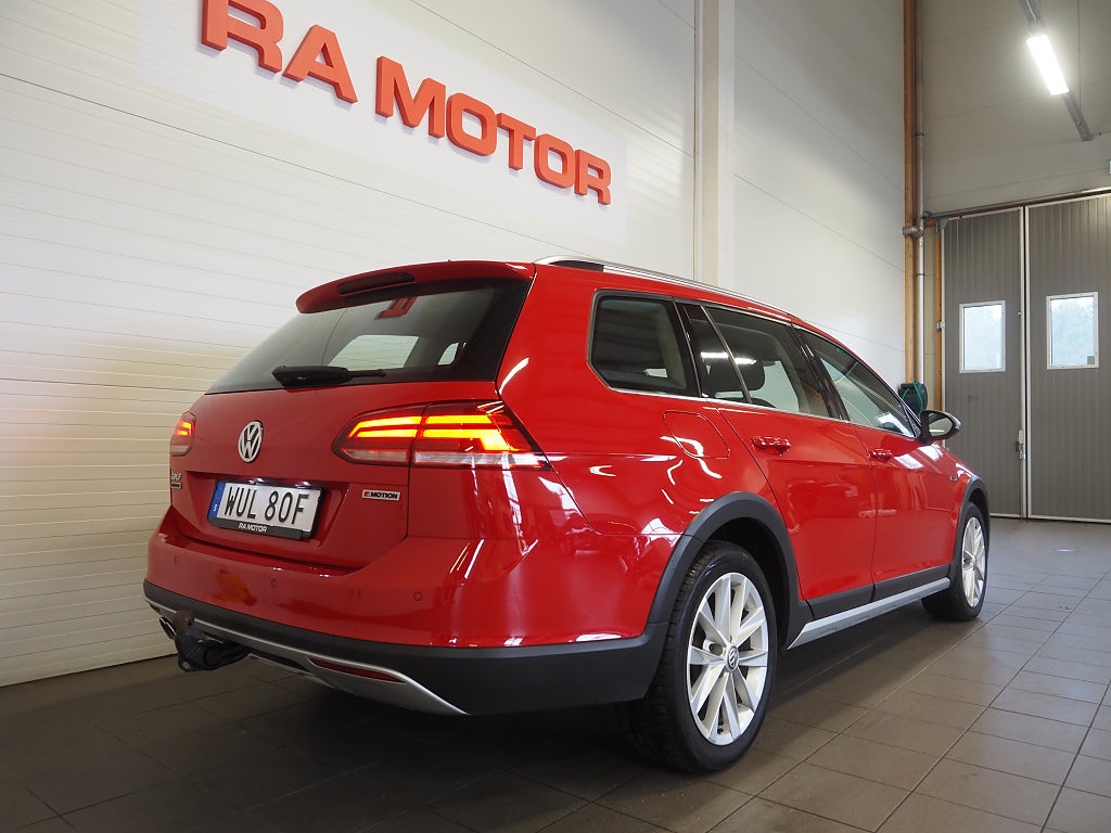 Volkswagen Golf Alltrack TDI 184hk 4M |Drag|D-värm|Kamera| 2020