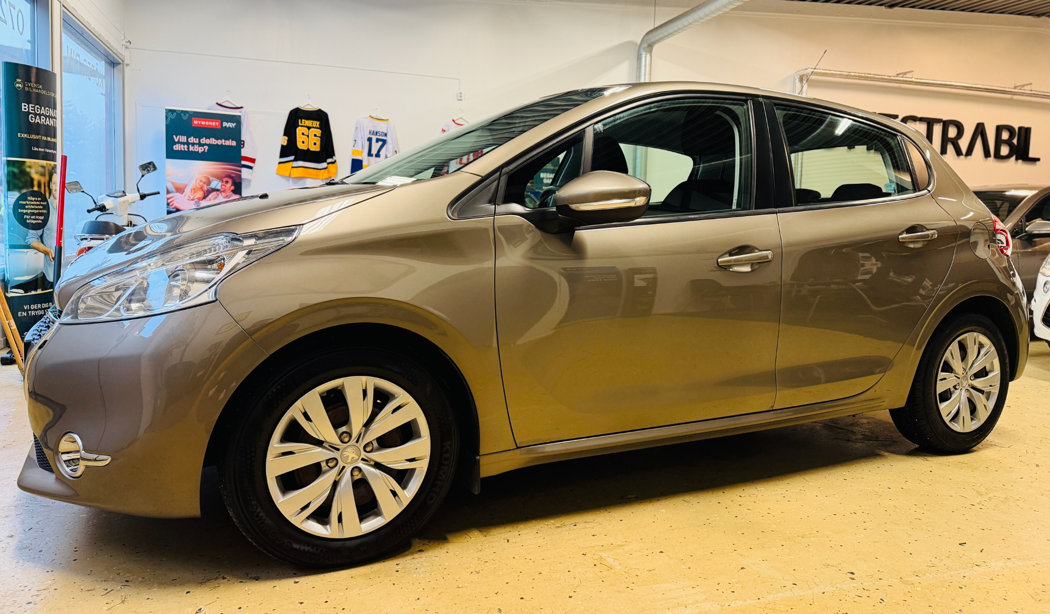 Peugeot 208 2012, bild 3/10