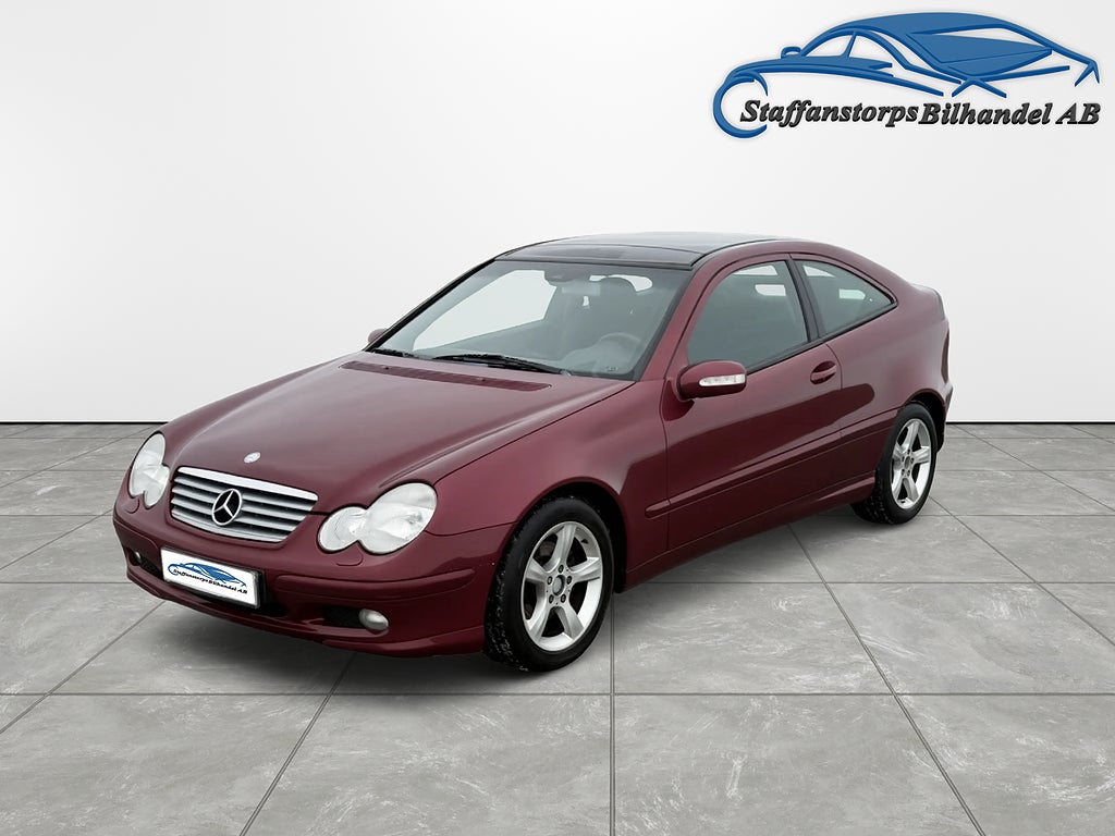 Mercedes-Benz C 200 Kompressor Sportcoupé Sport | PANO | 11000 MIL 